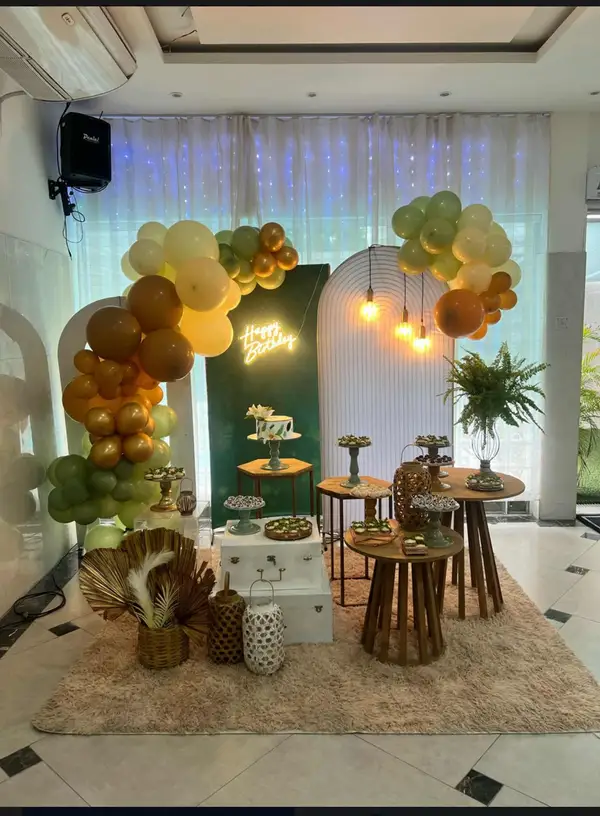 Celebração especial no Espaço Big House com estrutura completa e buffet